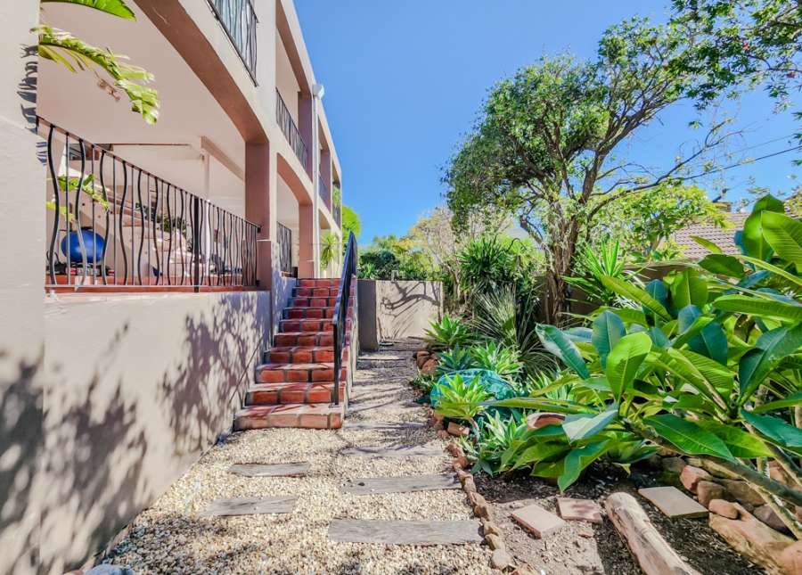 4 Bedroom Property for Sale in Oranjezicht Western Cape